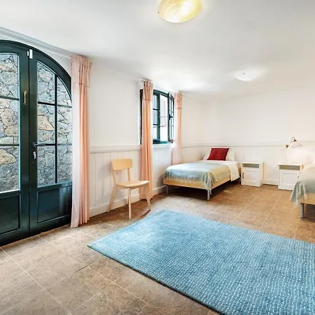 別荘 Lanzahost Mimosa *