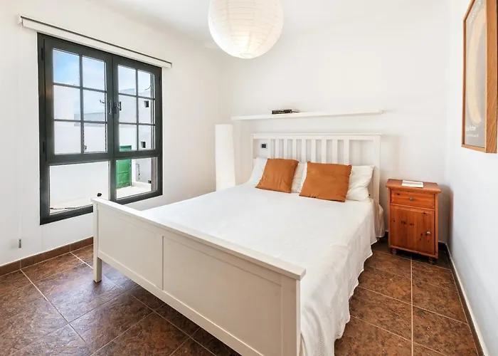 Nyaraló Lanzahost Mimosa *